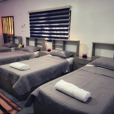 Petra B12 Hostel Вади Муса Екстериор снимка
