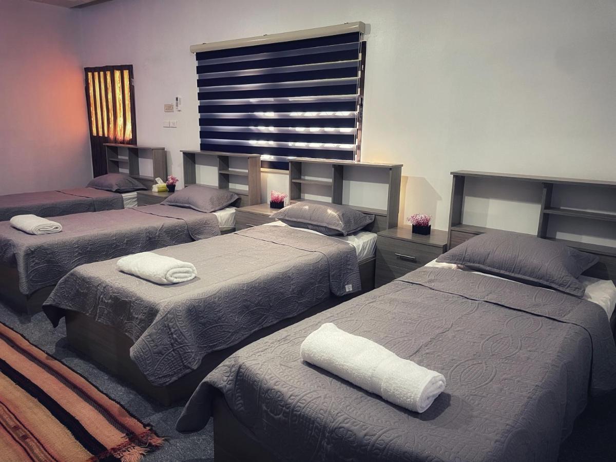 Petra B12 Hostel Вади Муса Екстериор снимка